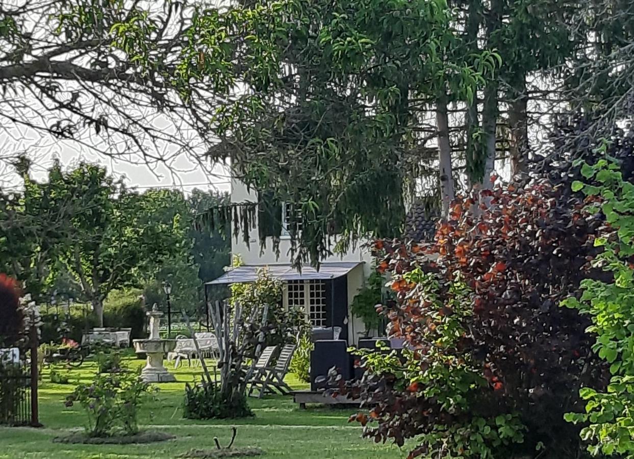 B&B Le Savoir Vivre Bonnes  Dış mekan fotoğraf